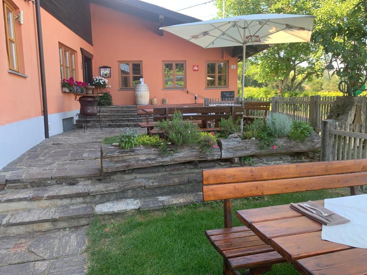 Hotel Koschak Wirt&Weinbauer Heimschuh Exterior foto
